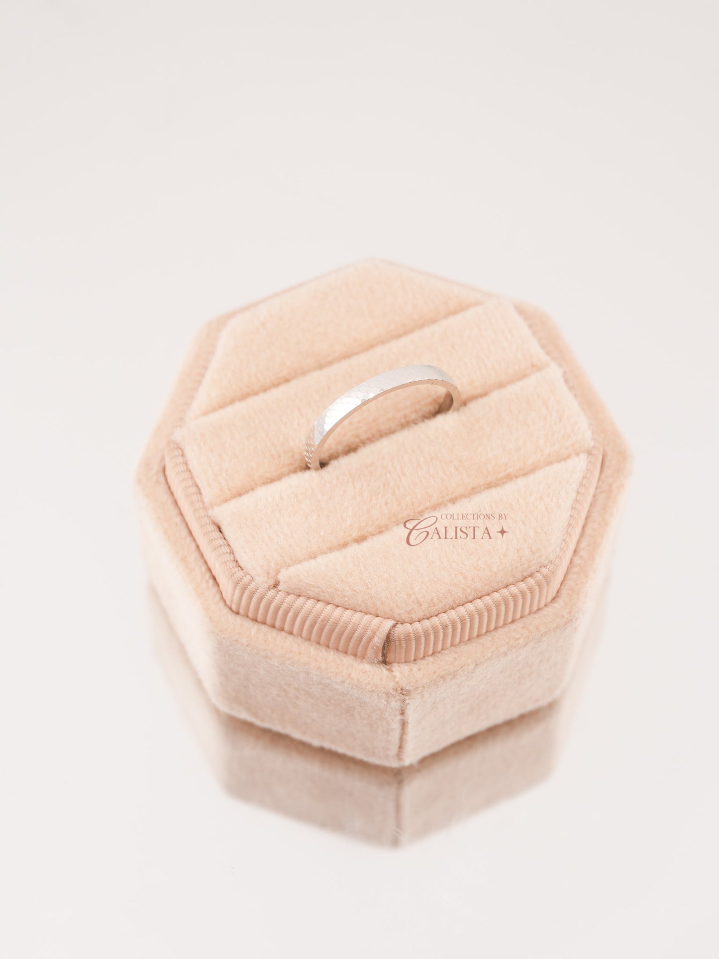 Fish Scale Rhodium-Plated Rings