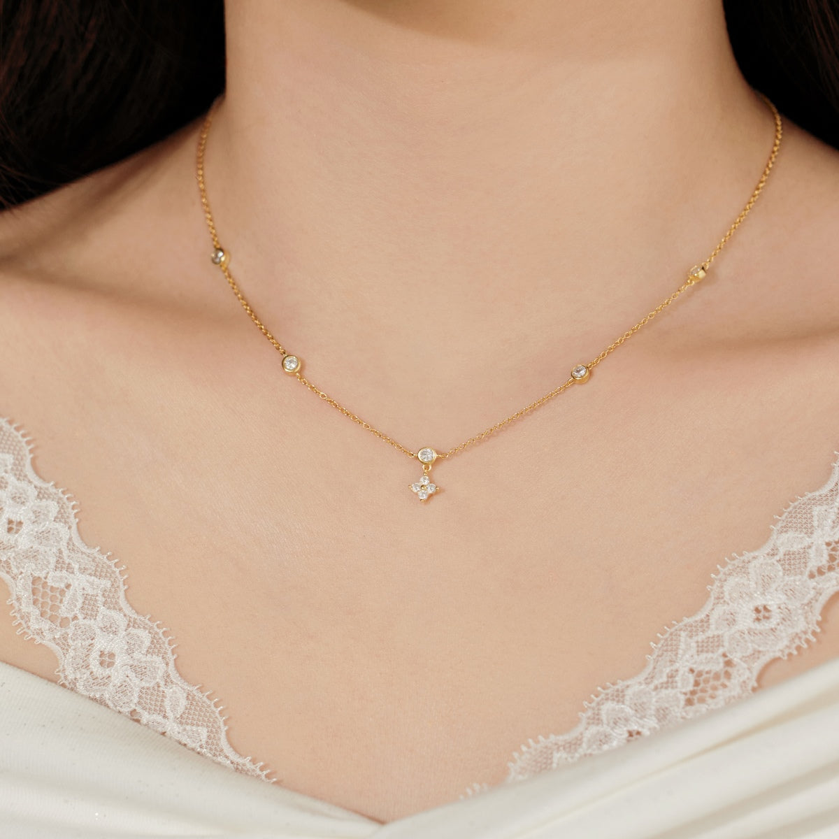 Donut Flower Station Rhodium-Plated Necklace