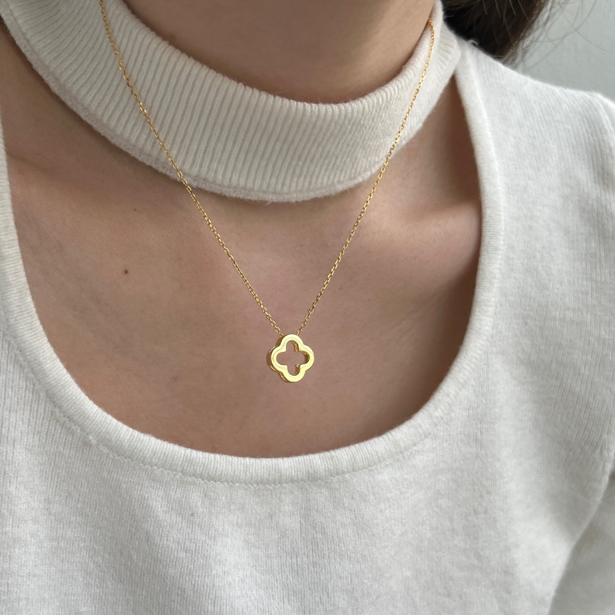 Mother of Pearl 3-in-1 Clover Rhodium-Plated Necklace