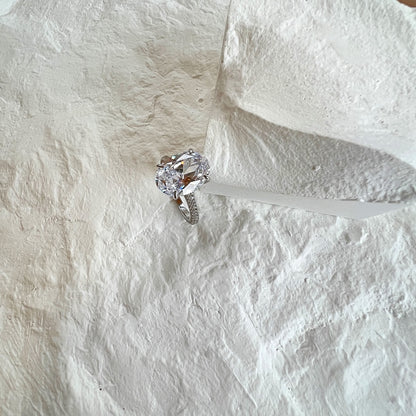 8A Oval Big Rhodium-Plated Ring