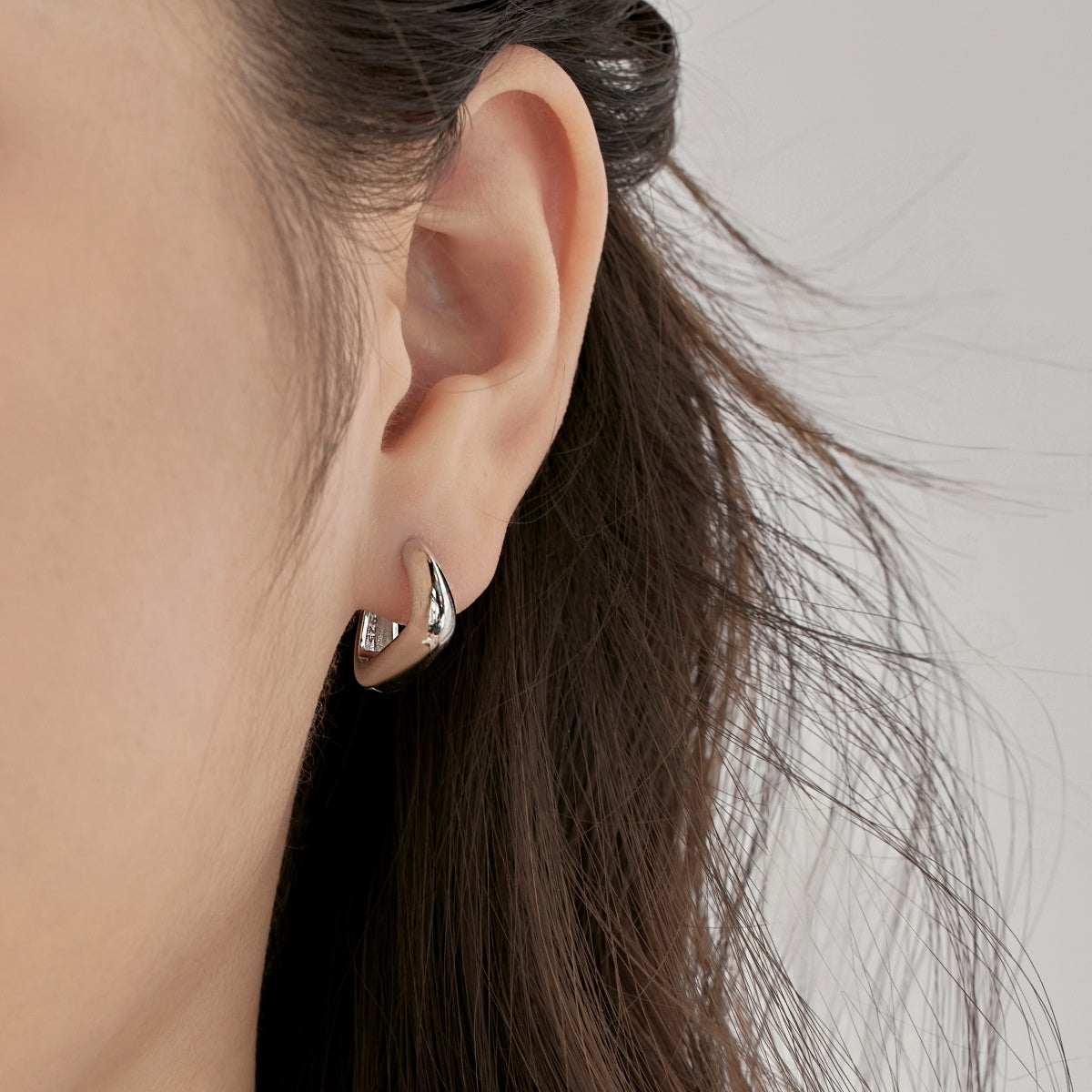 Chunky U Rhodium-Plated Hoop Earrings