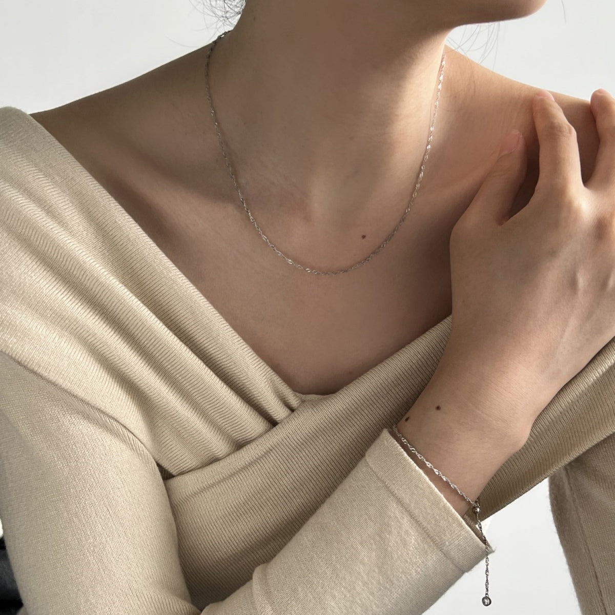 Twisted Silver Chain Rhodium-Plated Necklace