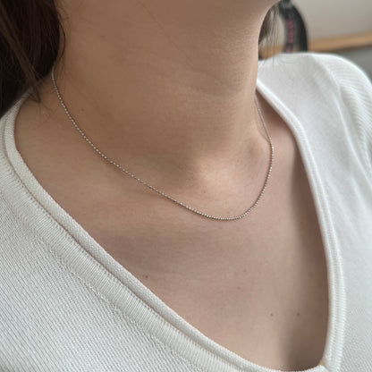 Minimalist Disco Chain Rhodium-Plated Necklace